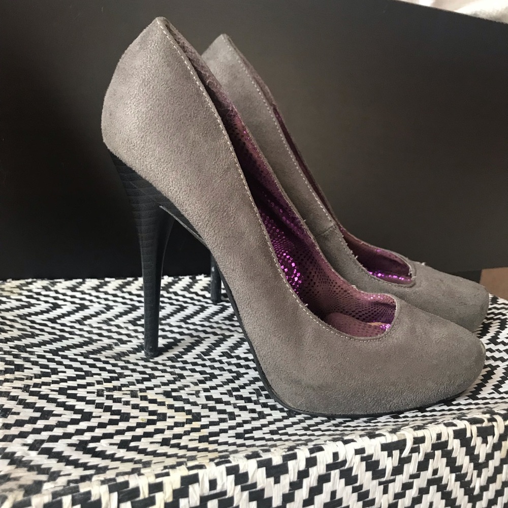Gray suede heels